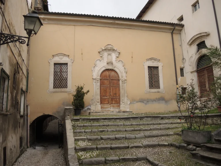 Chiesa e Monastero di S. Chiara – Sulmona