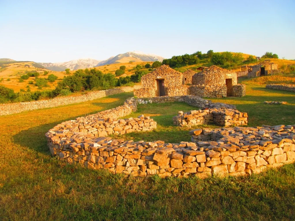 Valle Giumentina e area archeologica nel territorio di Abbateggio